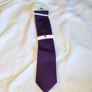 Men's necktie